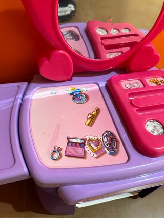 Tocador juguete niña