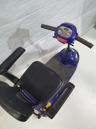 Vehículo movilidad reducida