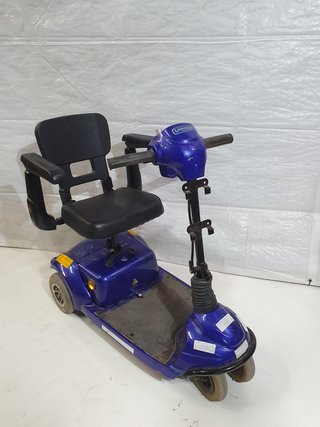 Vehículo movilidad reducida