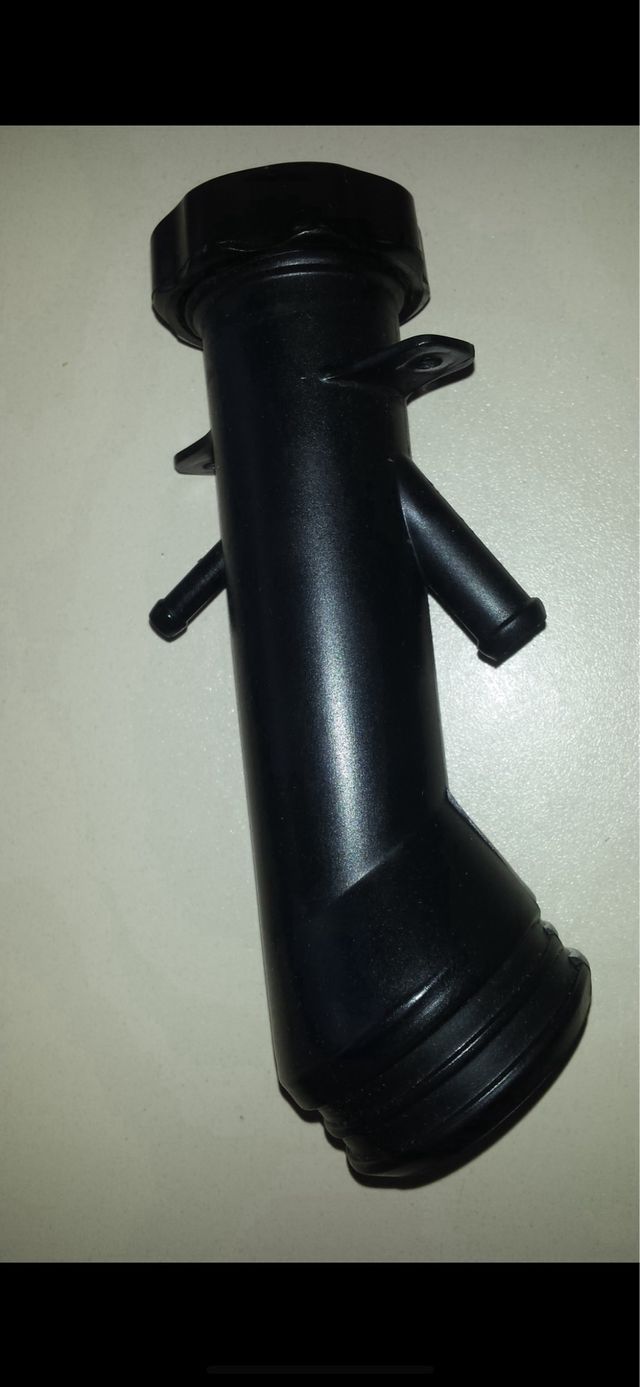 Depósito Aprilia Habana 125 / 8 €