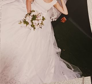 Vestido de Novia.Está en León Capital.