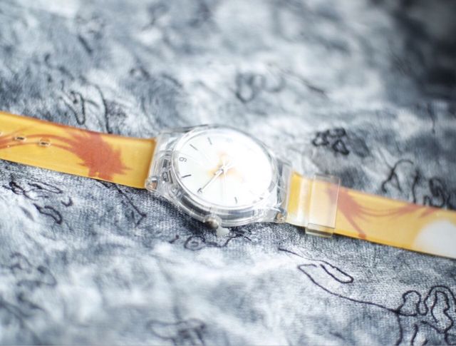 Orologio stile swatch