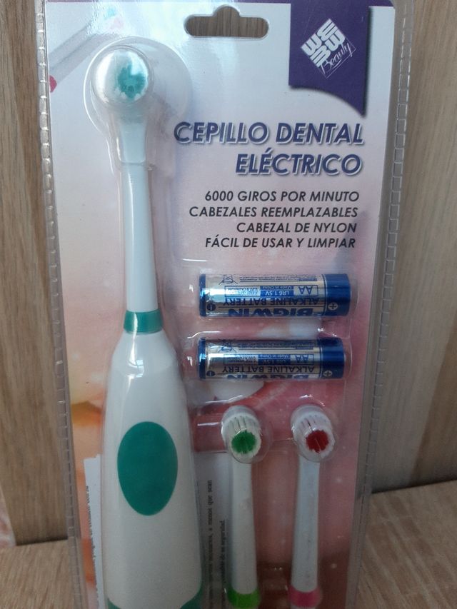 Cepillo dental eléctrico