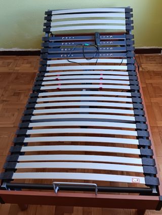 Cama eléctrica plegable
