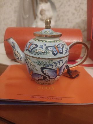 Teiera e tazzina charlotte di vita