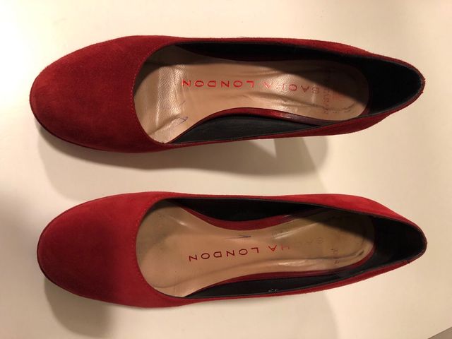 Zapatos salón rojos