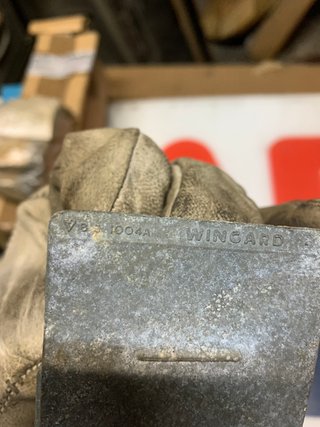 2 x Ceniceros tapa salpicadero Triumph 1300