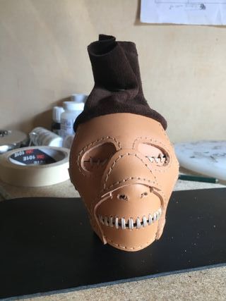 bolsa de judas limosnera de cuero piel tsantsa