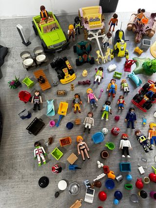  Playmobil con accesorios