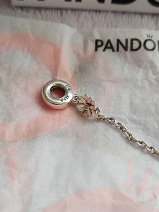 Cadena de seguridad margaritas Pandora