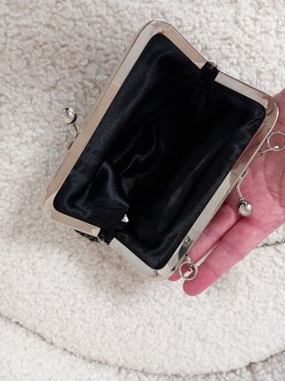 Bolso de fiesta de malla metálica negra
