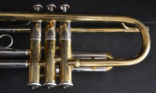 Trompeta Sib Bach Stradivarius 37 Corporation