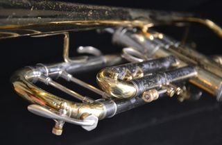 Trompeta Sib Bach Stradivarius 37 Corporation