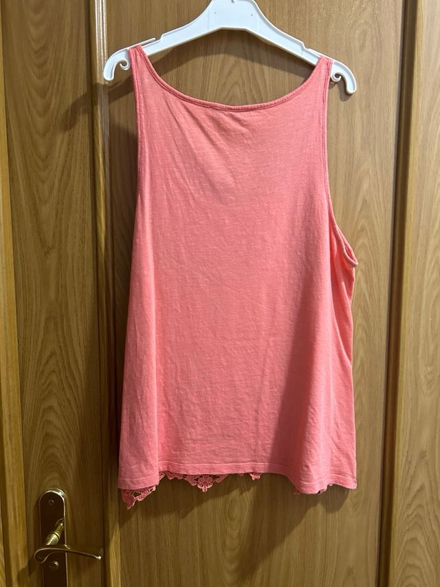 Camiseta tirantes coral