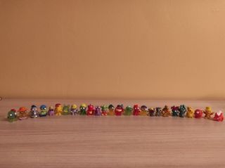 Muñecos super zings