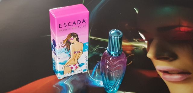 Miniatura de perfume Escada Pacific Paradise.