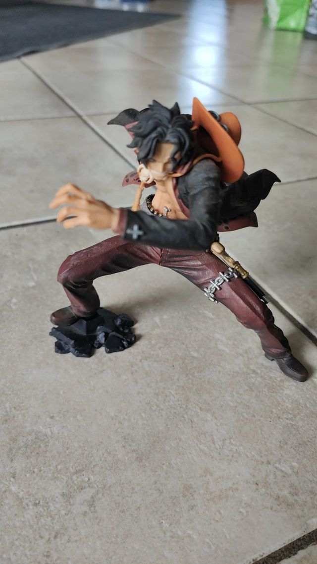 Ace Onepiece action figure banpresto