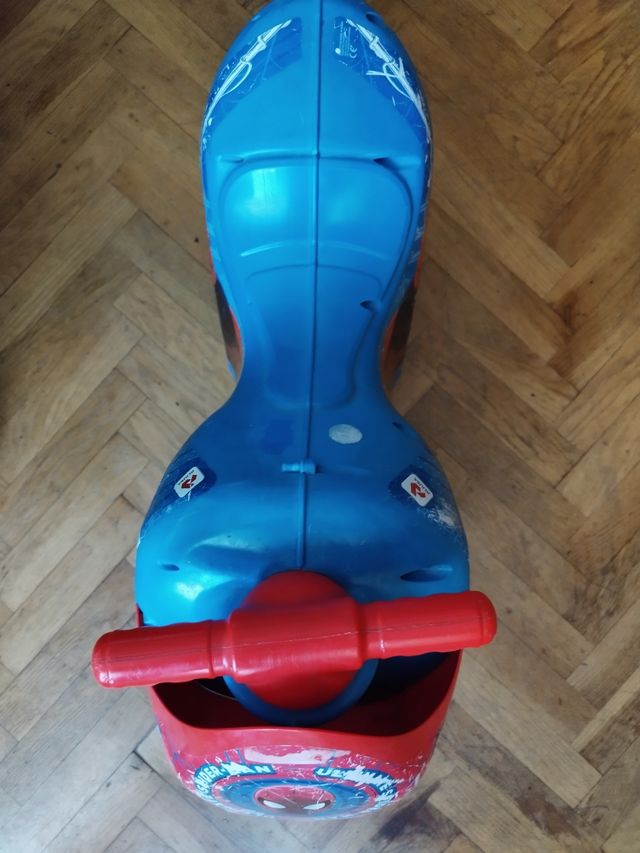 Moto Spiderman juguete de 18 meses a 36