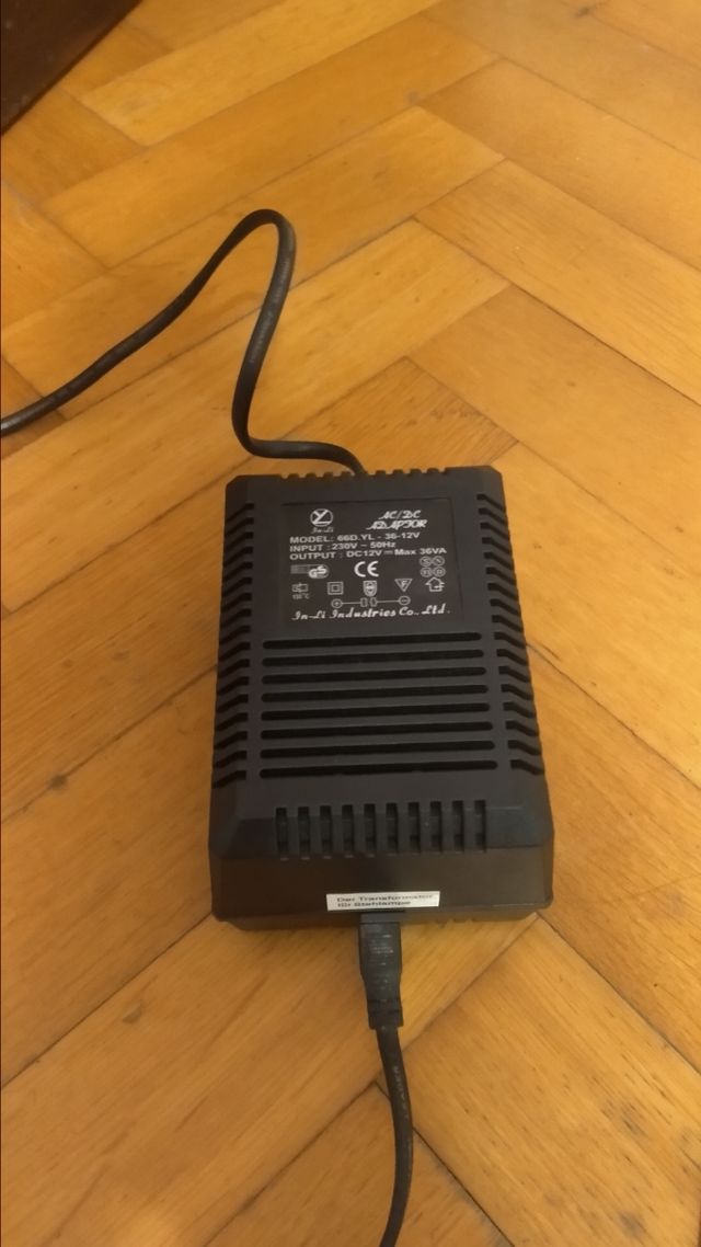 Piantana Olympia Kare Design