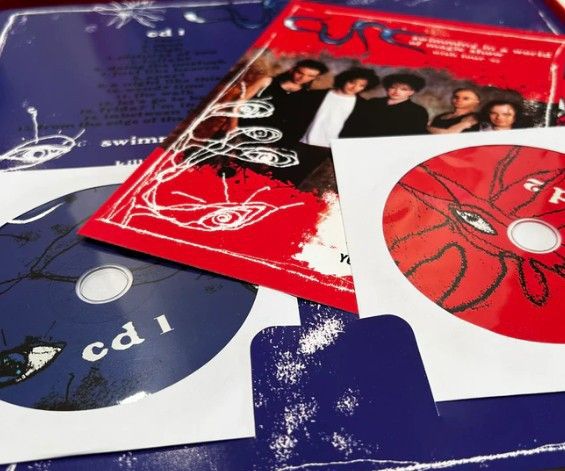 VINILO THE CURE BOX SWIMMING IN A WORLD MAGIC SHOW