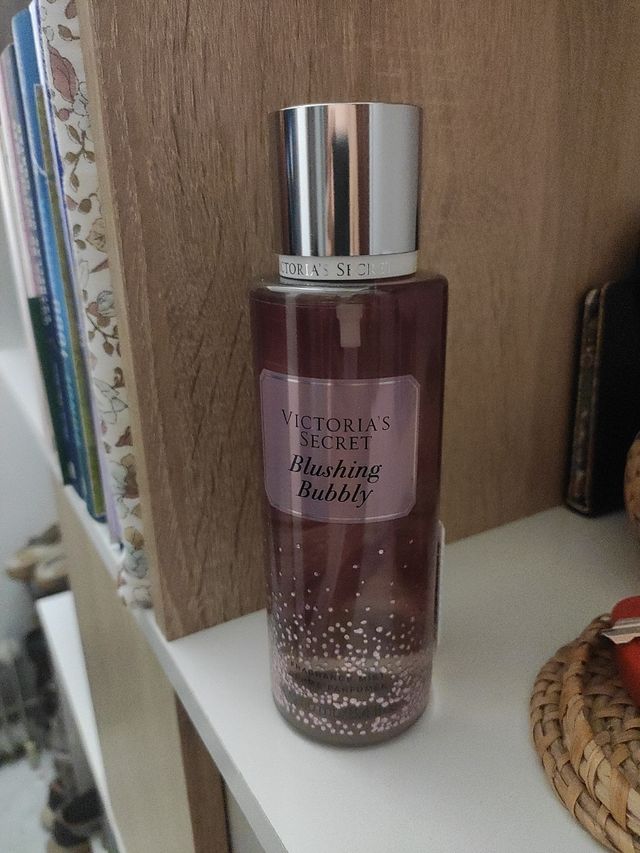 Victoria Secret. Blushing Bubbly.