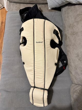 2 Mochilas babybjorn