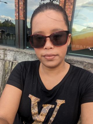 Chica que busca empleo