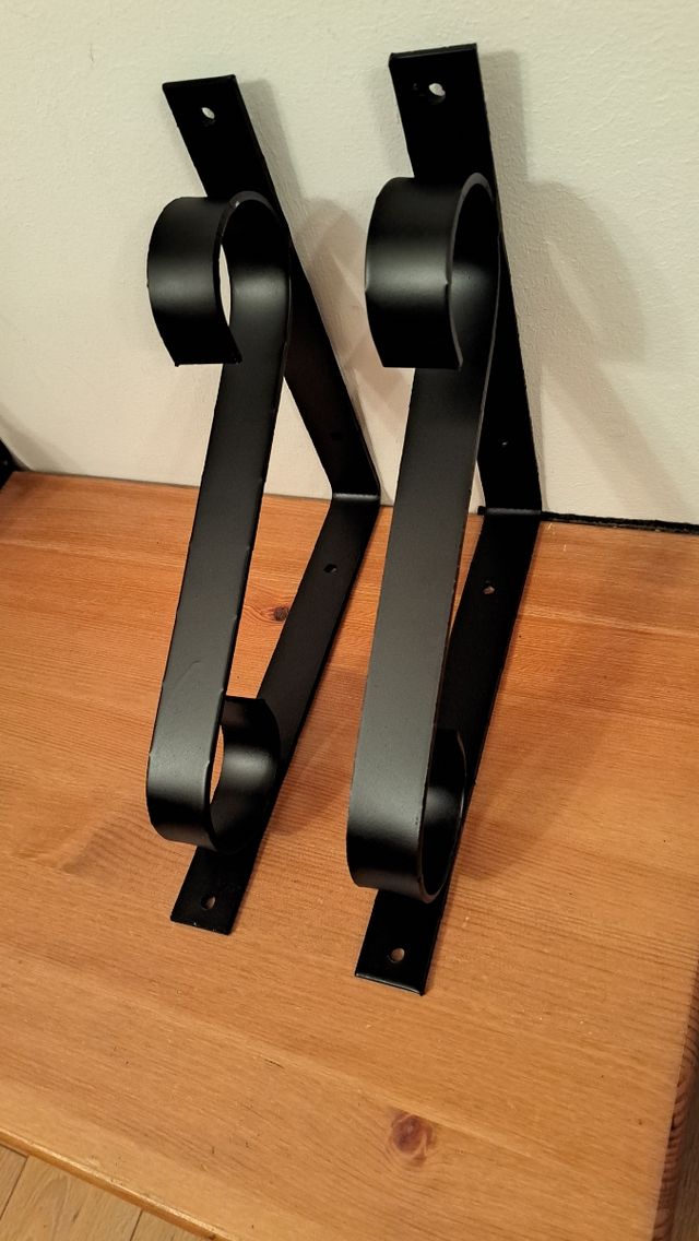 2 Soportes de metal para estantería