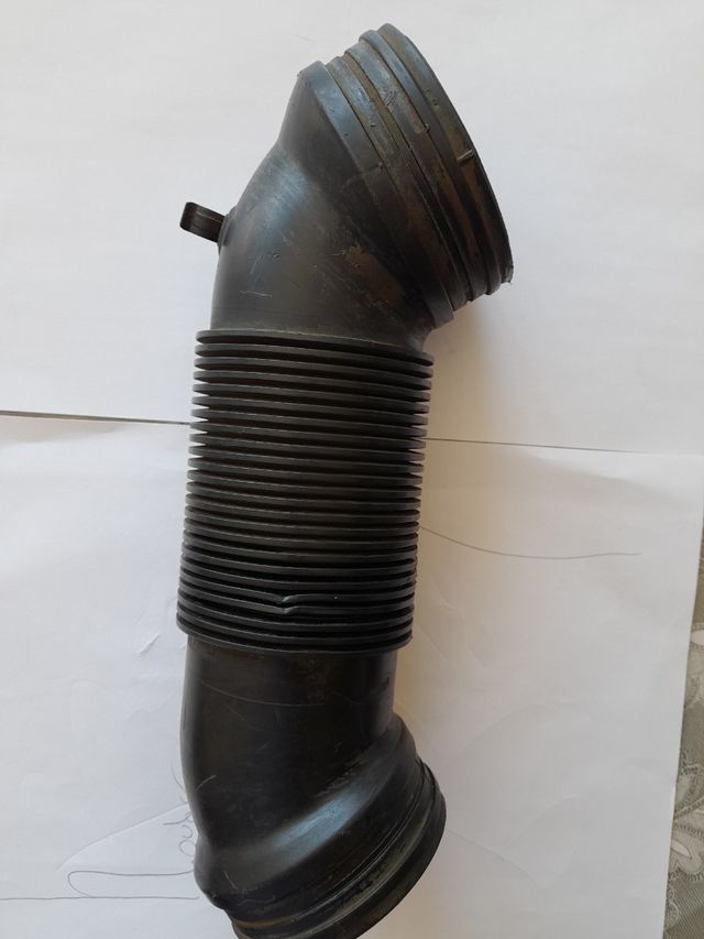 Manguera de admisión aire golf 5