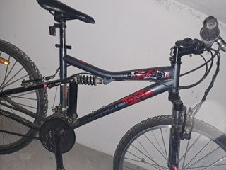 Bicicleta de montaña Rockrider Gris y Roja