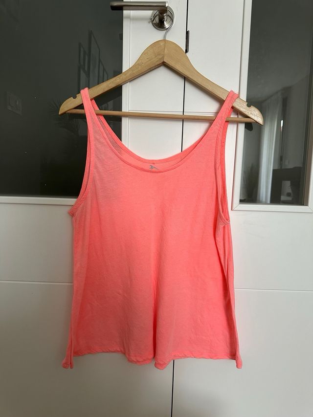 Camiseta deportiva coral de Tenth (talla M)