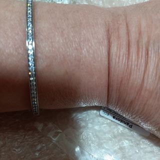 Pandora pulsera corazones plata, circonitas y .Ofe
