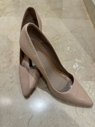 Zapatos tacon beige rosado 