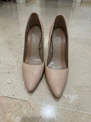 Zapatos tacon beige rosado 