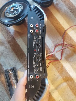 Estapa de potencia jbl, capacitado y altavoces 6x9