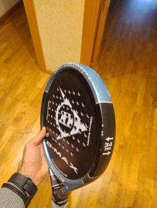 Pala de pádel dunlop