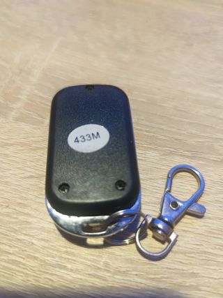 Mando replicador garage y otros accesos