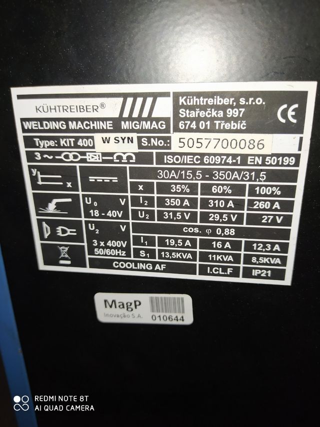 Soldadura de hilo sinérgica refrigerada