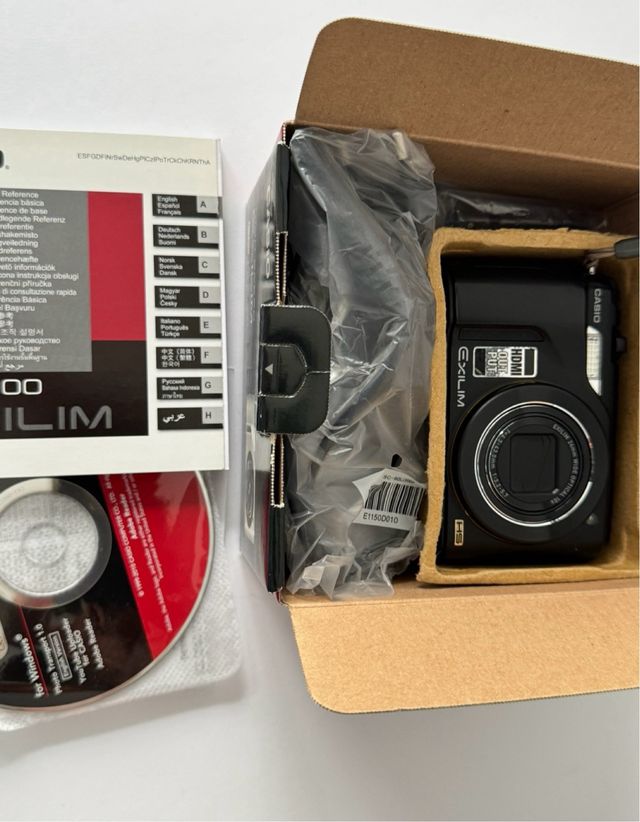 Casio exilim HS ex-FH100