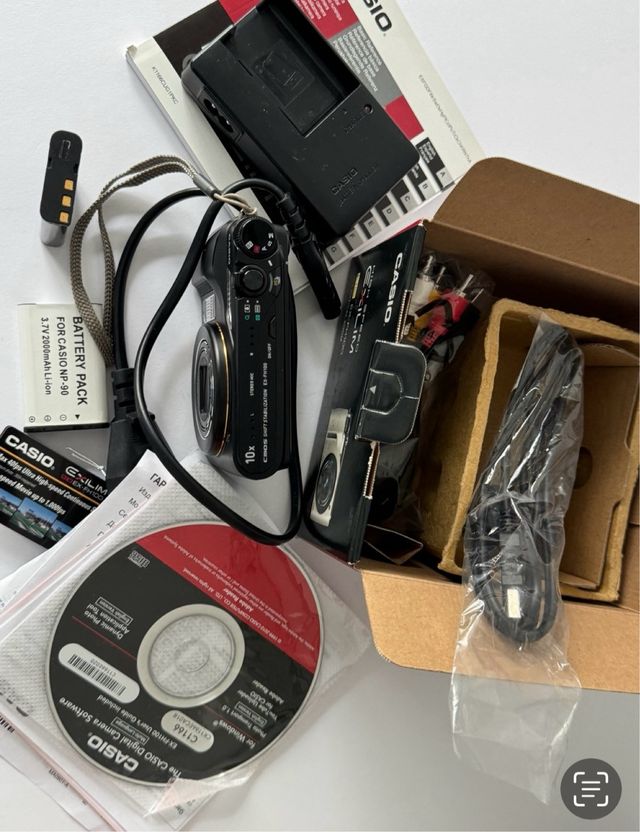 Casio exilim HS ex-FH100