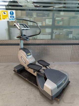TECHNOGYM Wave Excite700i