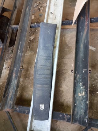 Asiento moto Husqvarna
