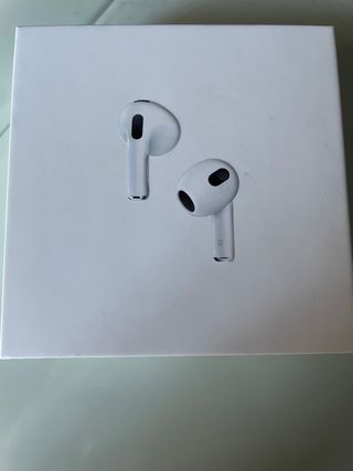 AirPods