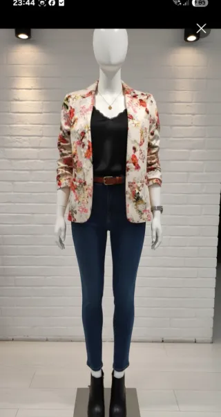 Chaqueta mujer talla 42.
