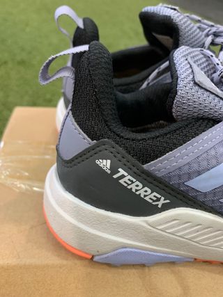 Adidas terrex zapatillas. Nuevas.