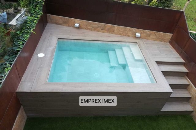 PISCINAS CONSTRUCCIÓN Y REFORMA