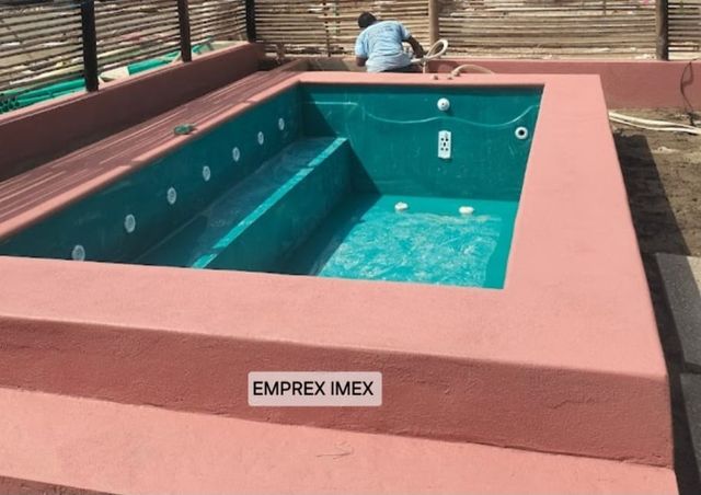 PISCINAS CONSTRUCCIÓN Y REFORMA