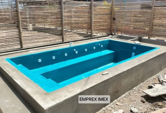 PISCINAS CONSTRUCCIÓN Y REFORMA