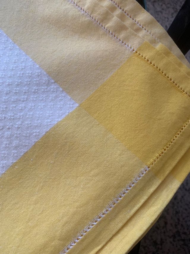 Tovaglia rettangolare con 10 tovaglioli 