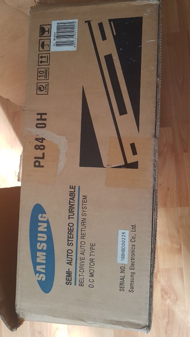 SE VENDE PLATÓ  DE VINILO